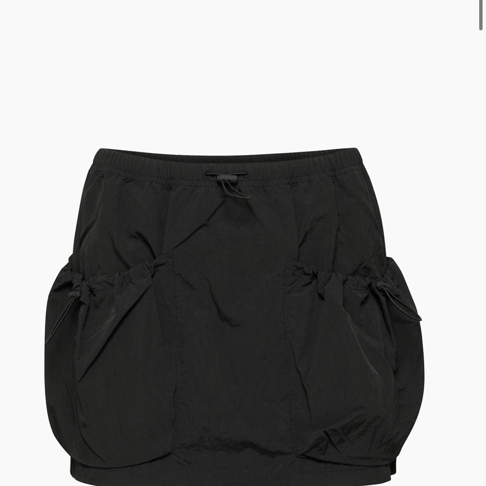 Women's Black Skirt - micro utility skirt with big cargo pockets Aritzia - SZ XS